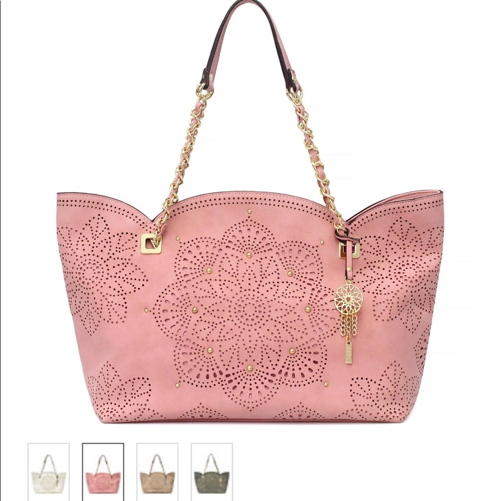 Pretty in Pink Jessica Simpson purse